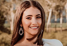 Darcie Spina, Gilroy Santa Maria College (Ingham), Distinguished Academic Achiever